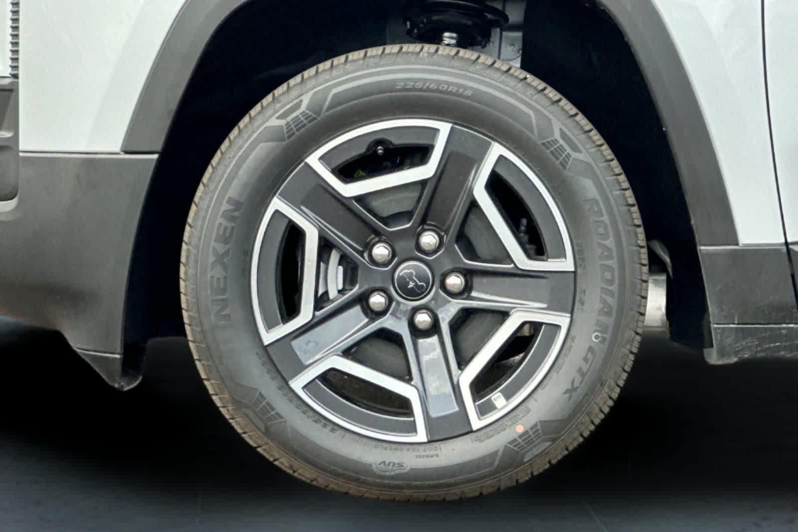 Thumbnail: 2026 Jeep Cherokee - 31