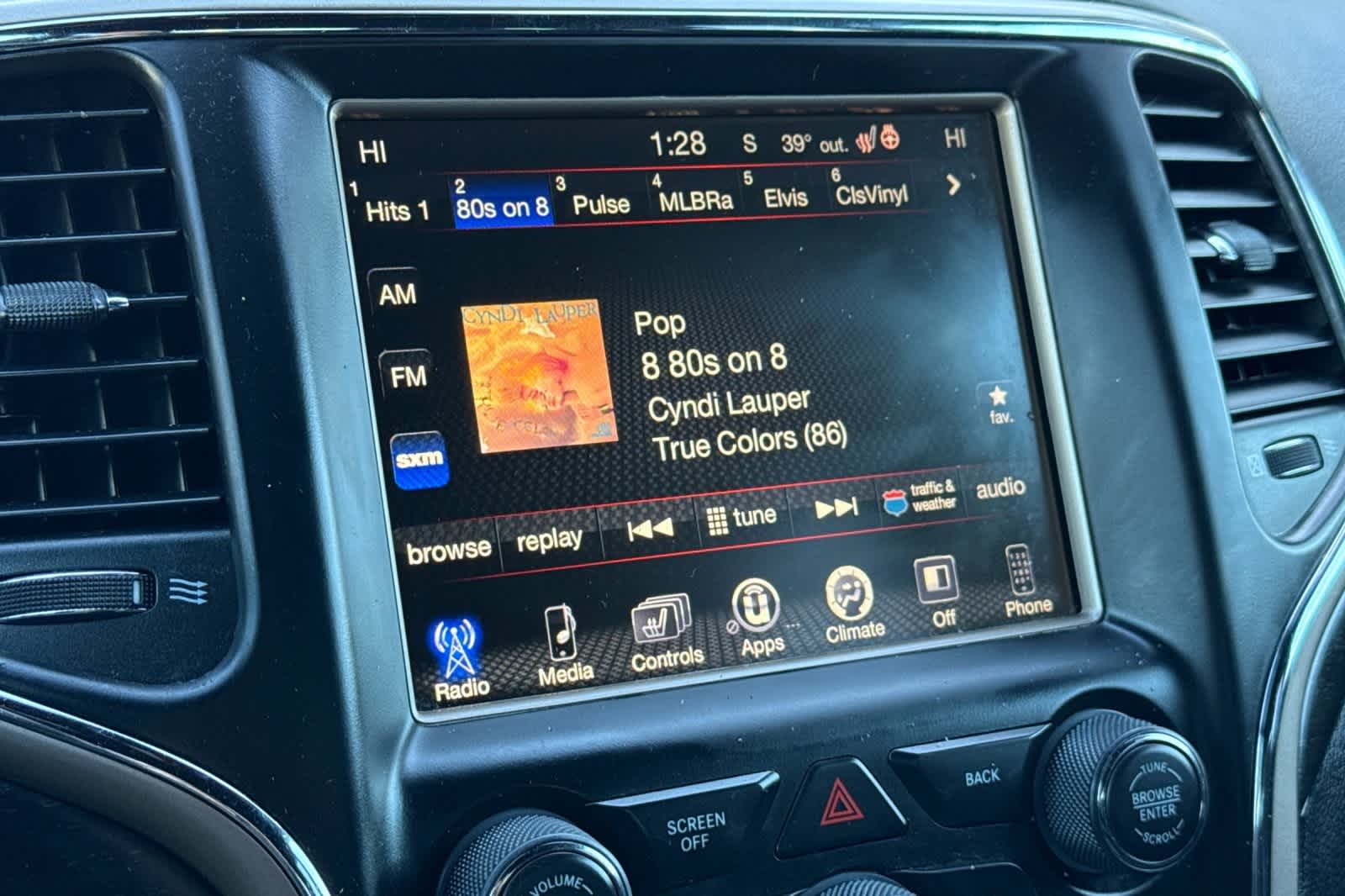 Thumbnail: 2017 Jeep Grand Cherokee - 20