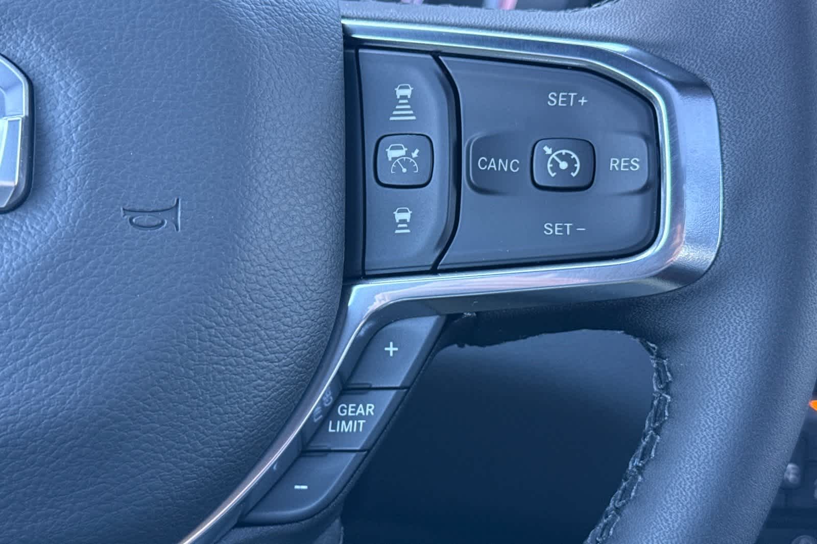 Thumbnail: 2026 RAM 1500 - 27