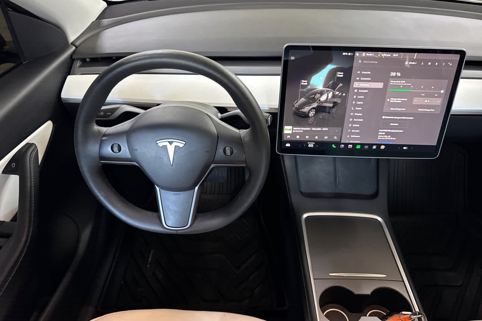Thumbnail: 2022 Tesla Model Y - 14