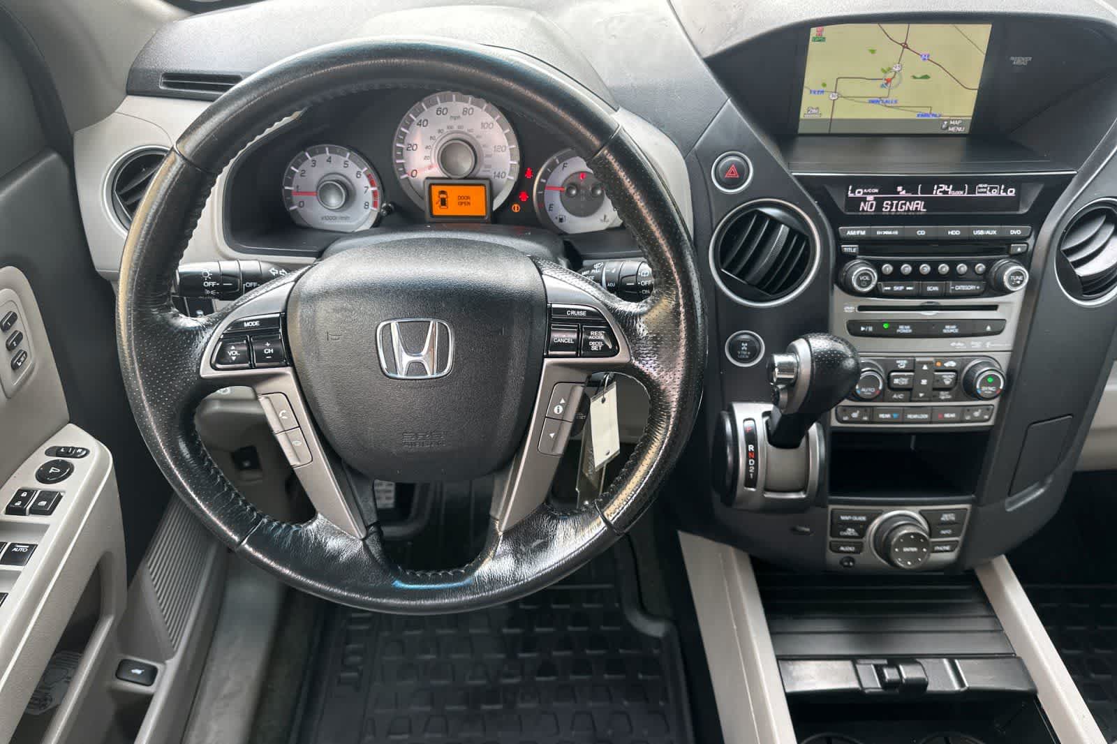 Thumbnail: 2015 Honda Pilot - 14