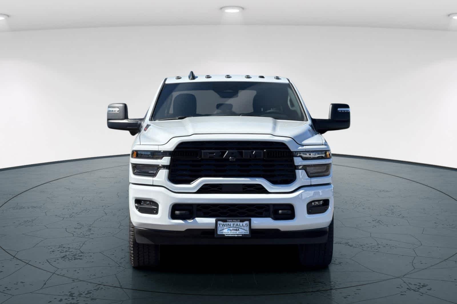 Thumbnail: 2026 RAM 3500 - 10