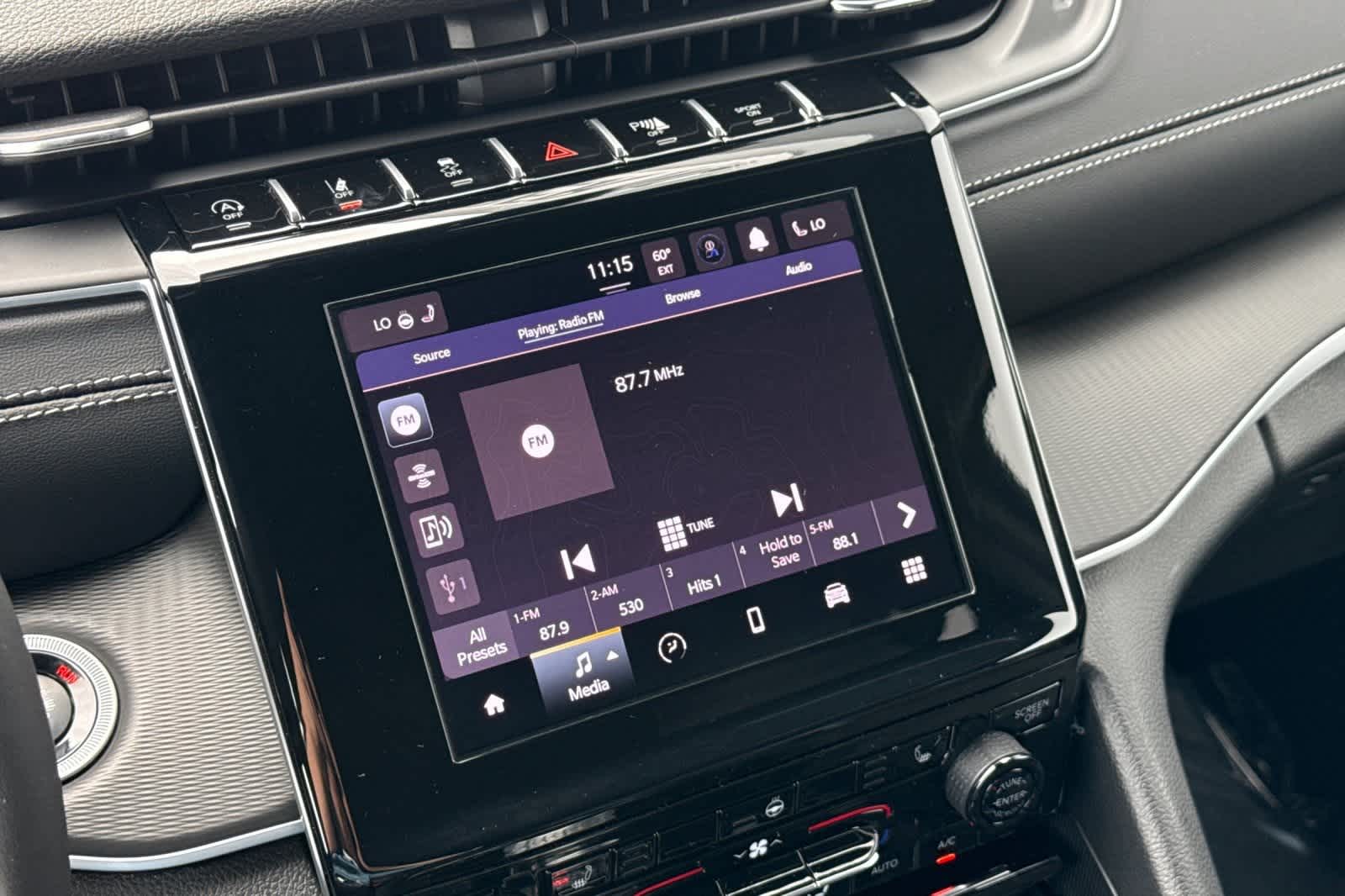 Thumbnail: 2025 Jeep Grand Cherokee - 21