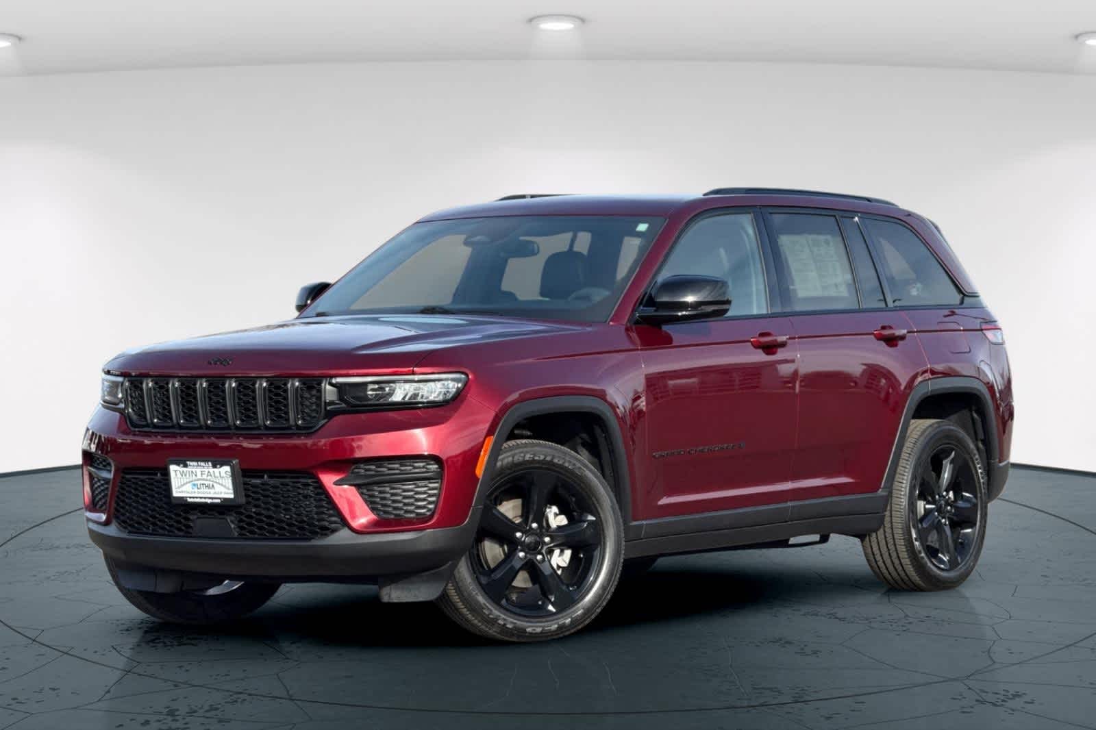 2023 Jeep Grand Cherokee Altitude's photo