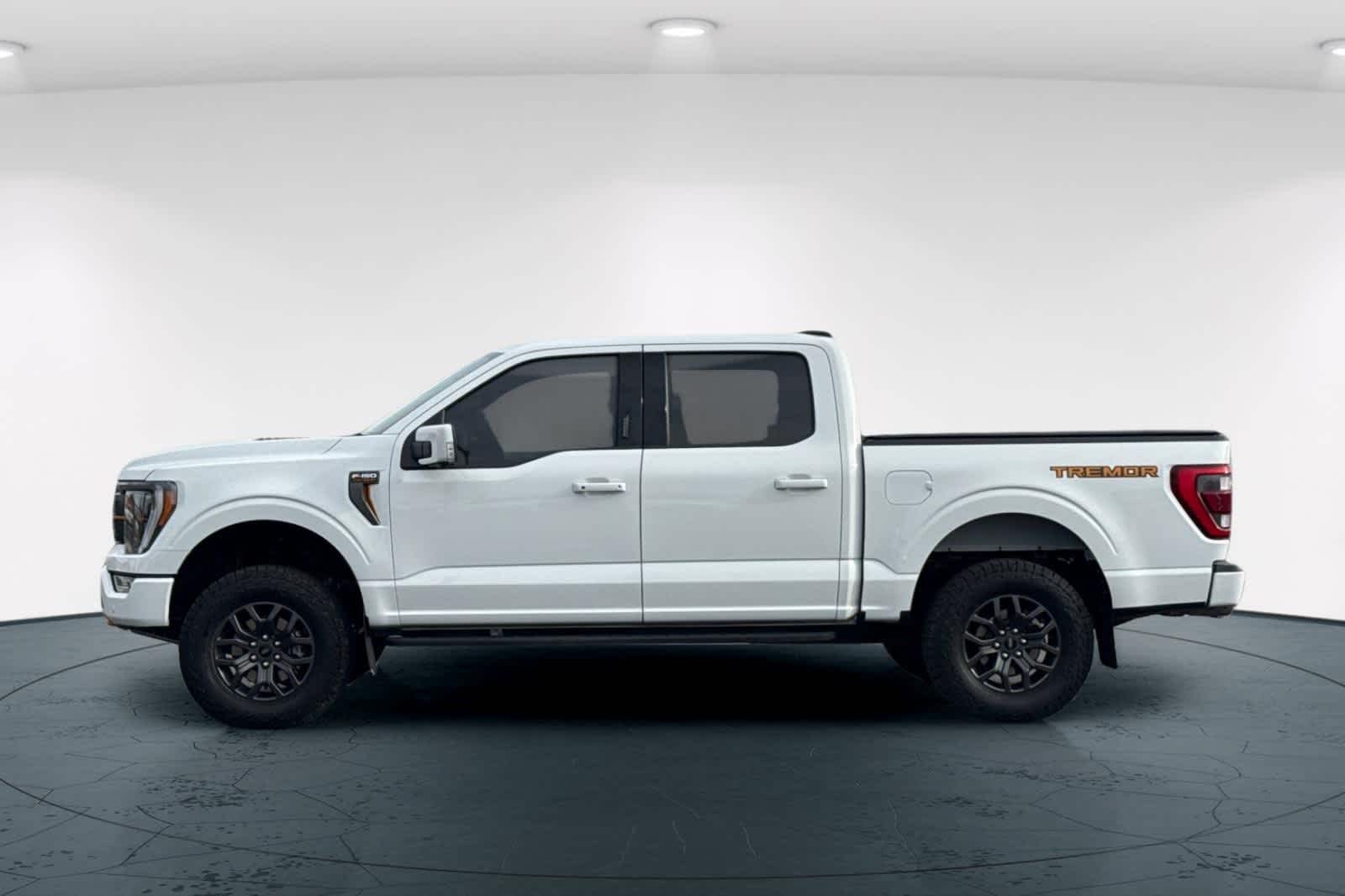 Thumbnail: 2023 Ford F-150 - 9