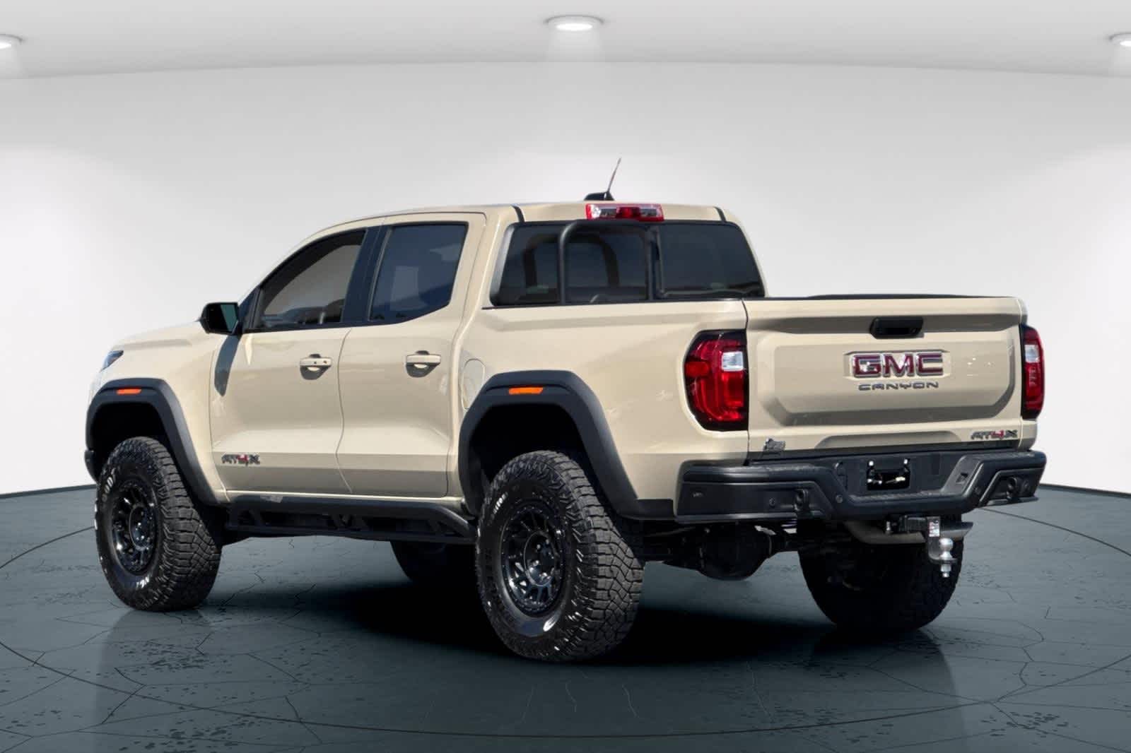 2024 GMC Canyon AT4X 8