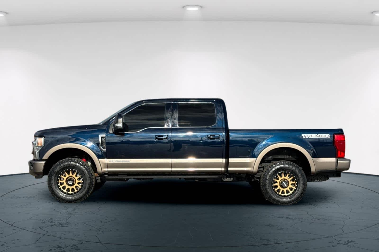 Thumbnail: 2022 Ford F-350 - 9