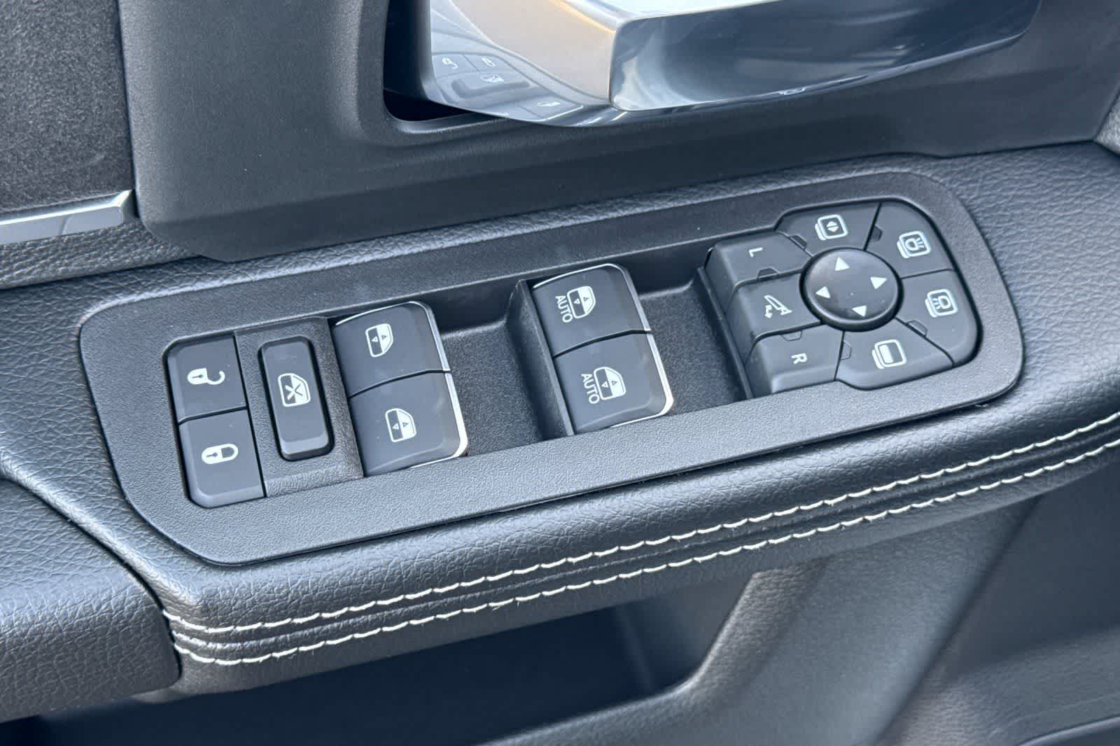 Thumbnail: 2026 RAM 2500 - 13