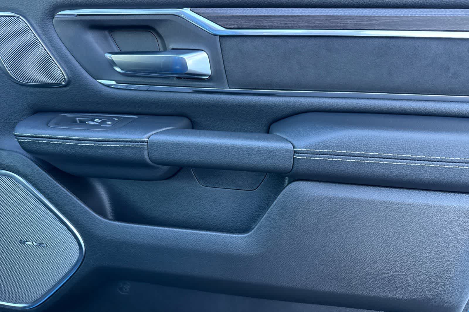 Thumbnail: 2026 RAM 1500 - 18