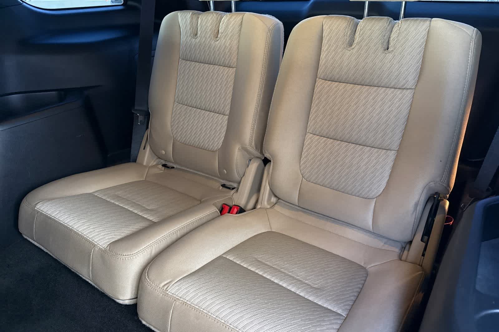 Thumbnail: 2017 Ford Explorer - 16