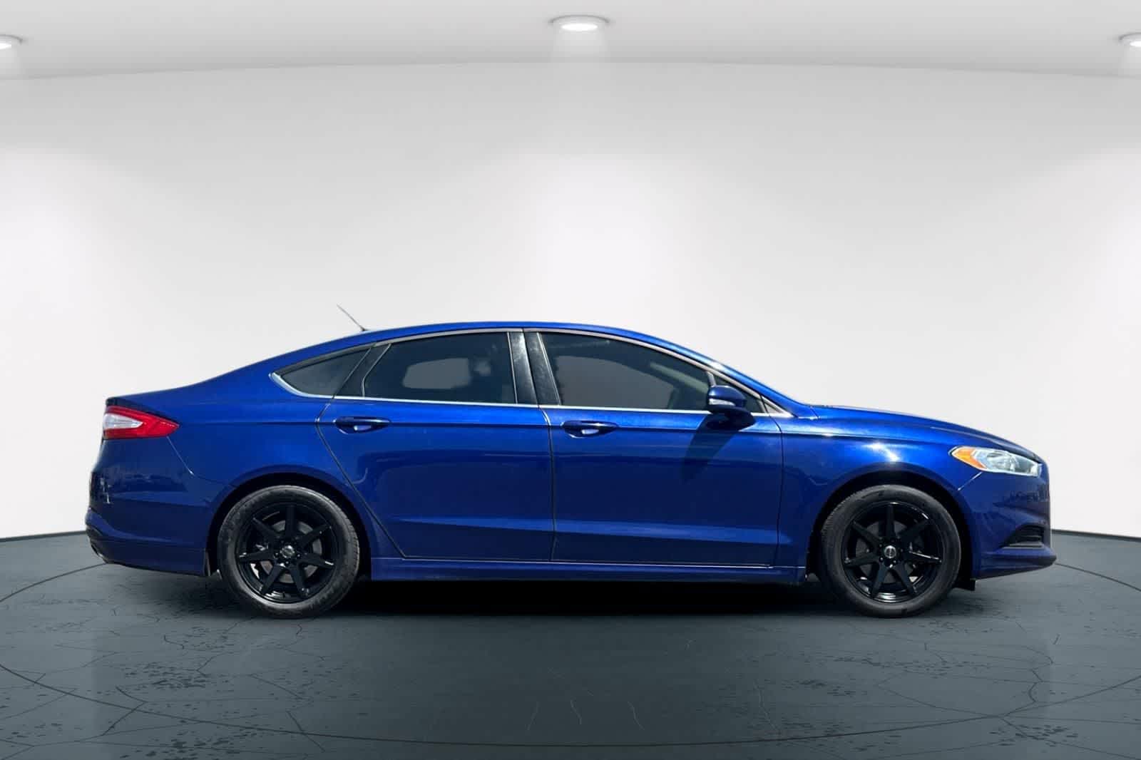 Thumbnail: 2014 Ford Fusion - 6