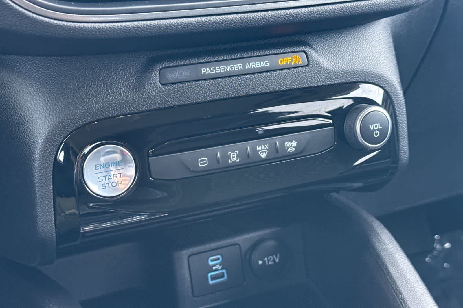 Thumbnail: 2023 Ford Escape - 23