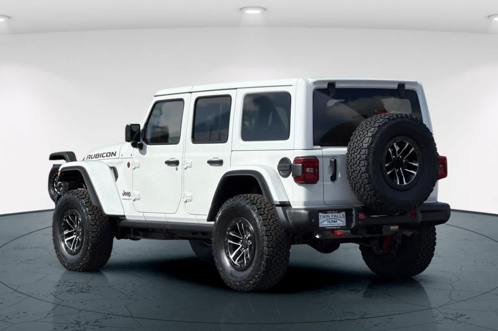Thumbnail: 2026 Jeep Wrangler - 8