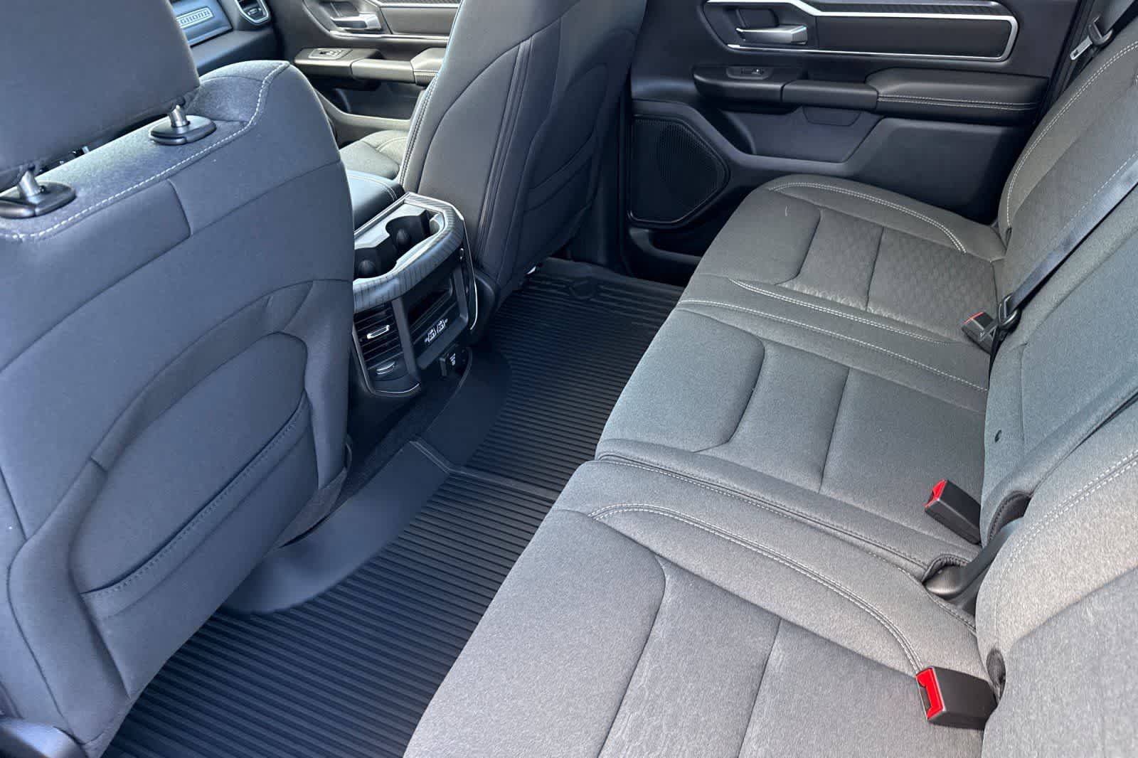 Thumbnail: 2026 RAM 1500 - 4