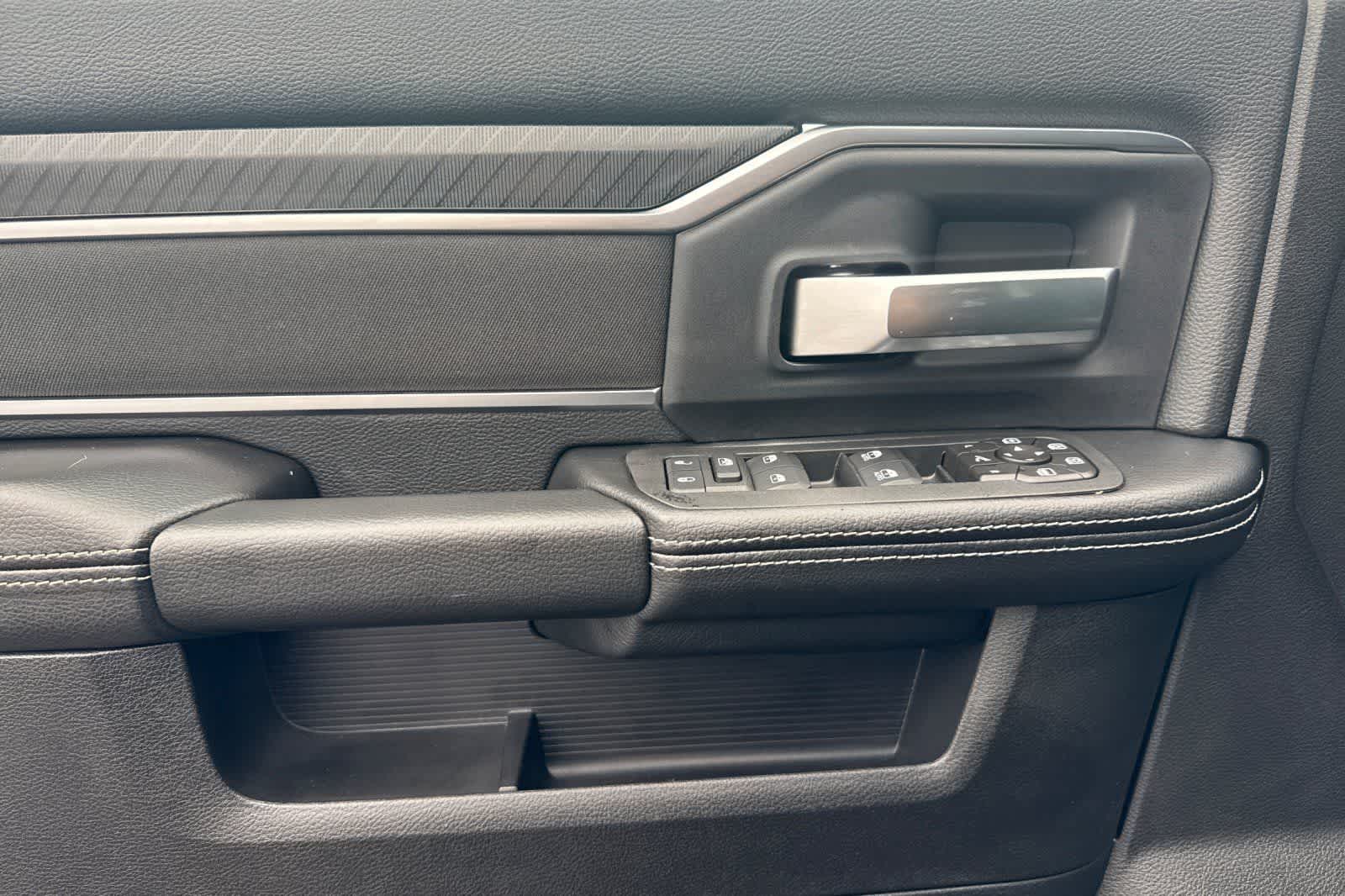 Thumbnail: 2026 RAM 3500 - 33