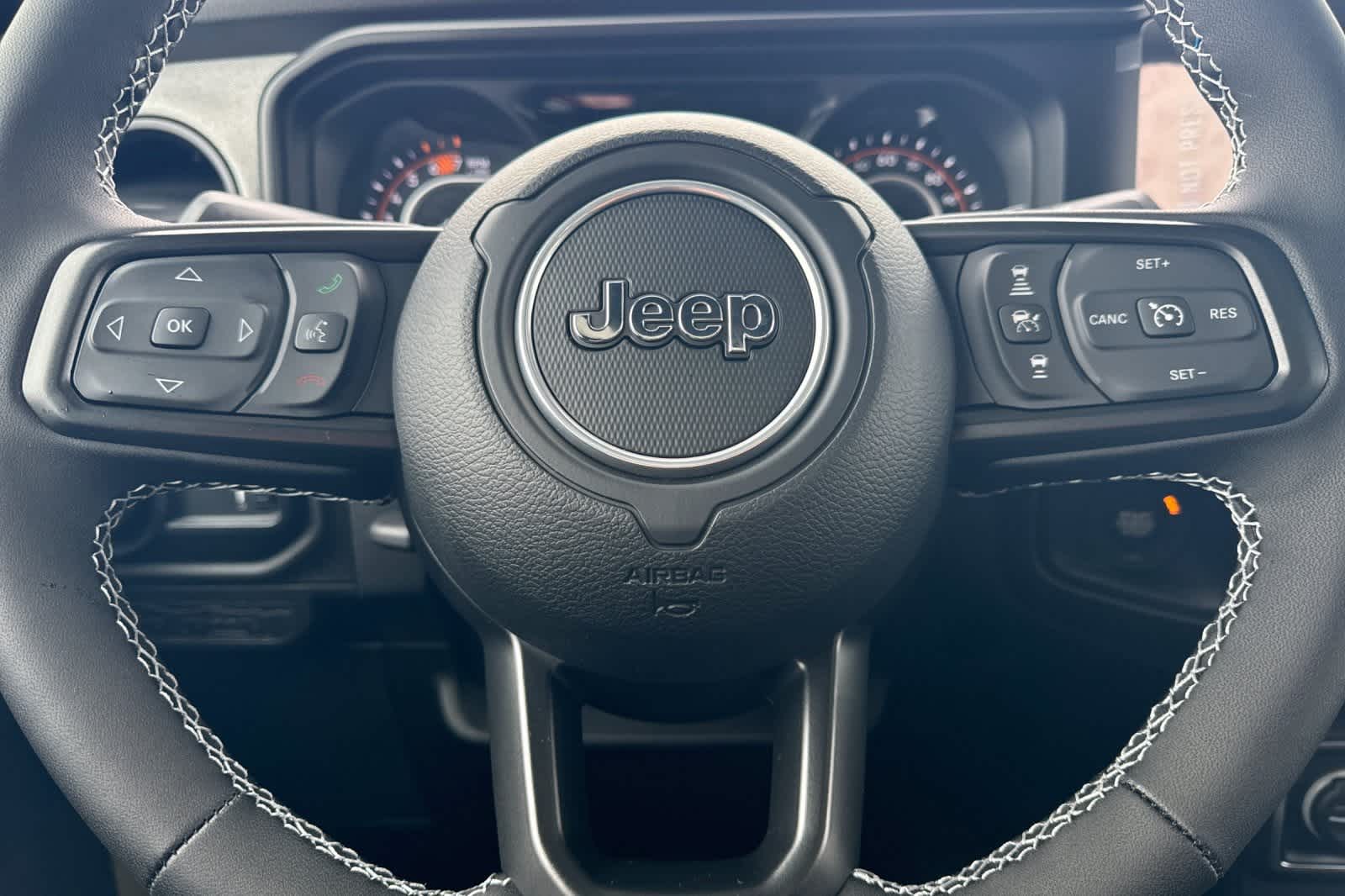Thumbnail: 2025 Jeep Wrangler - 23