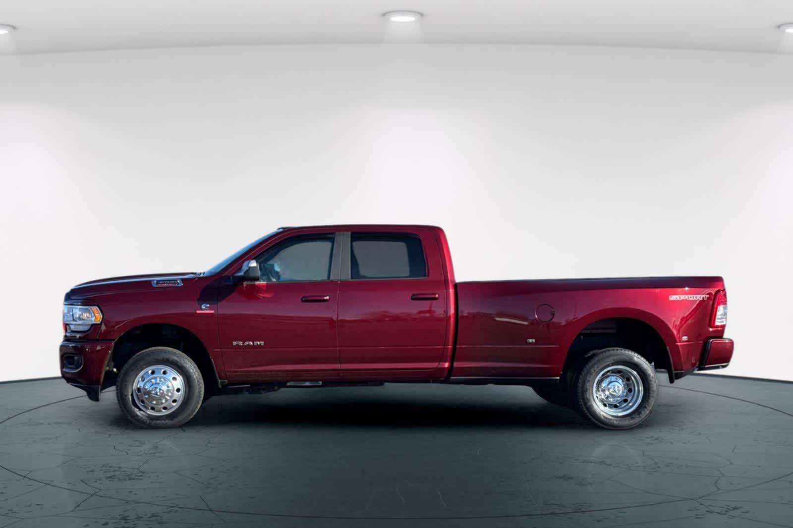Thumbnail: 2022 RAM 3500 - 9
