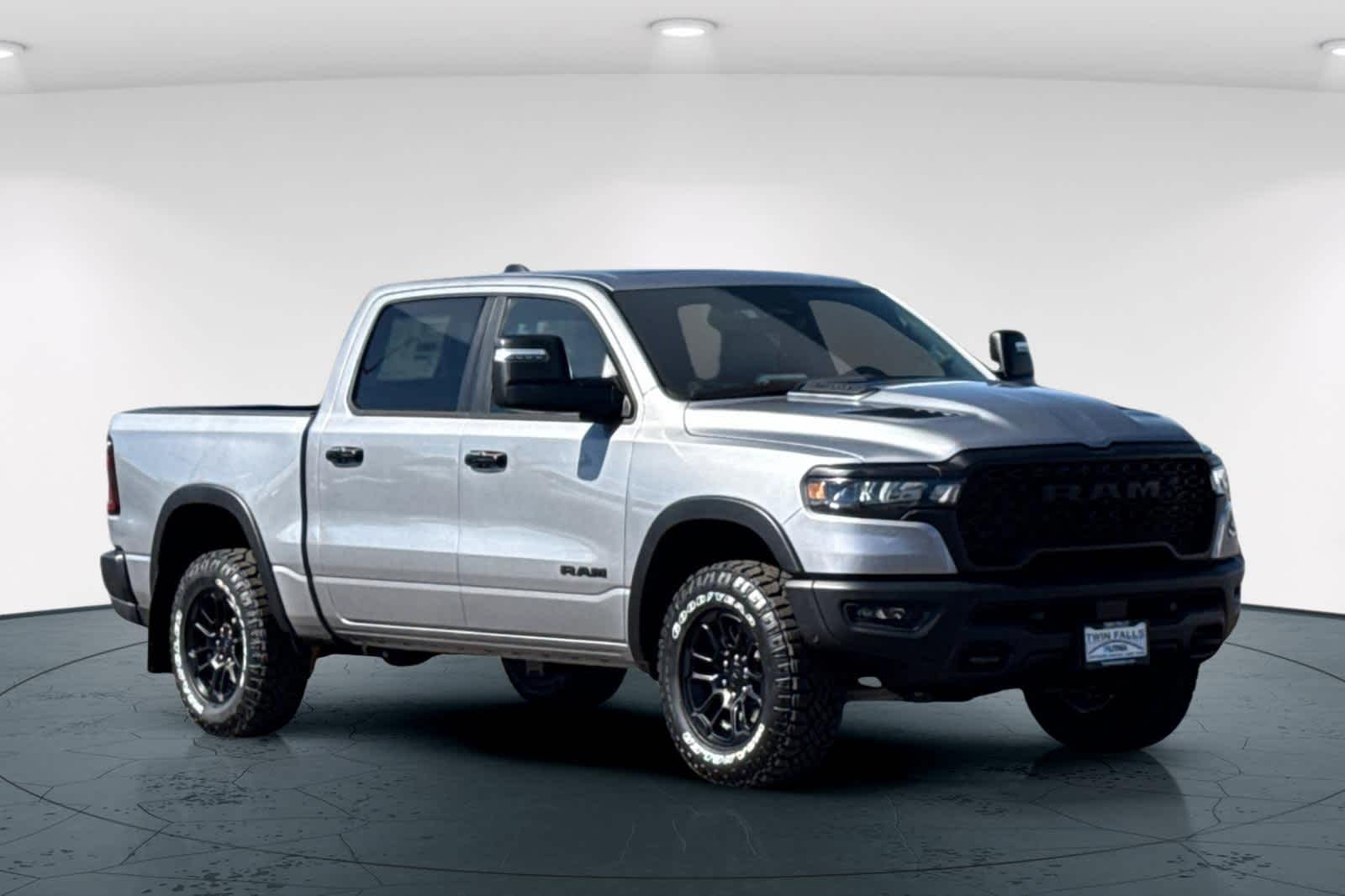 Thumbnail: 2026 RAM 1500 - 5