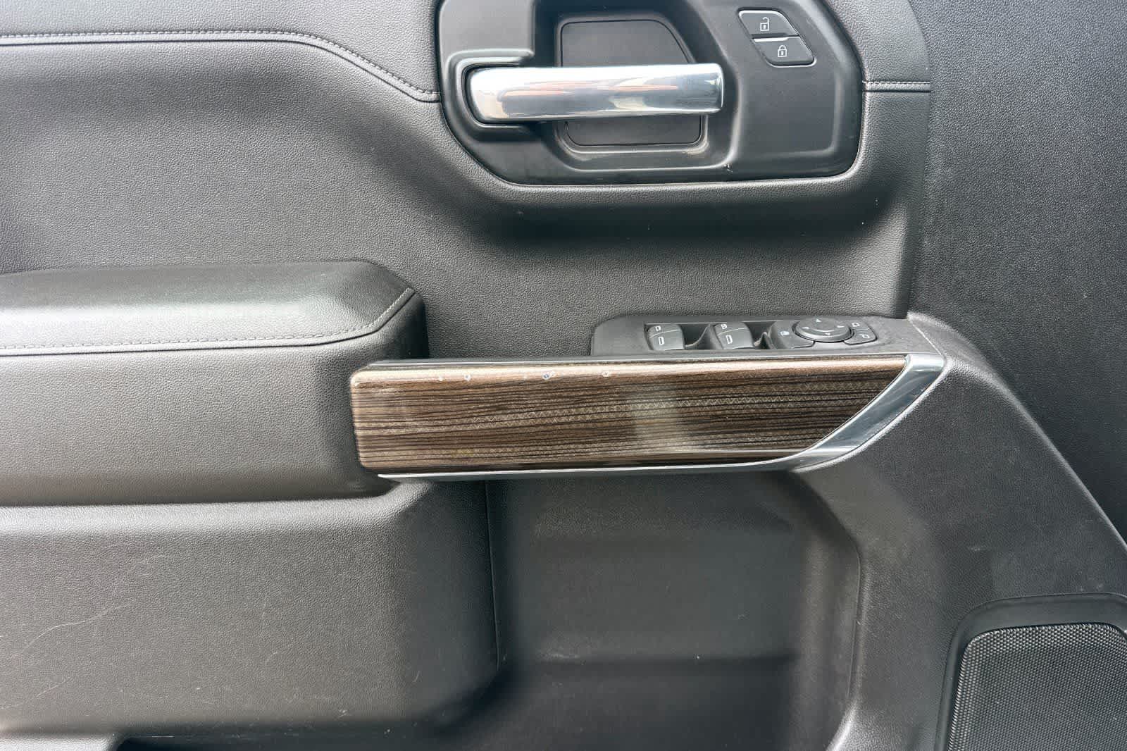 Thumbnail: 2022 Chevrolet Silverado 1500 - 12