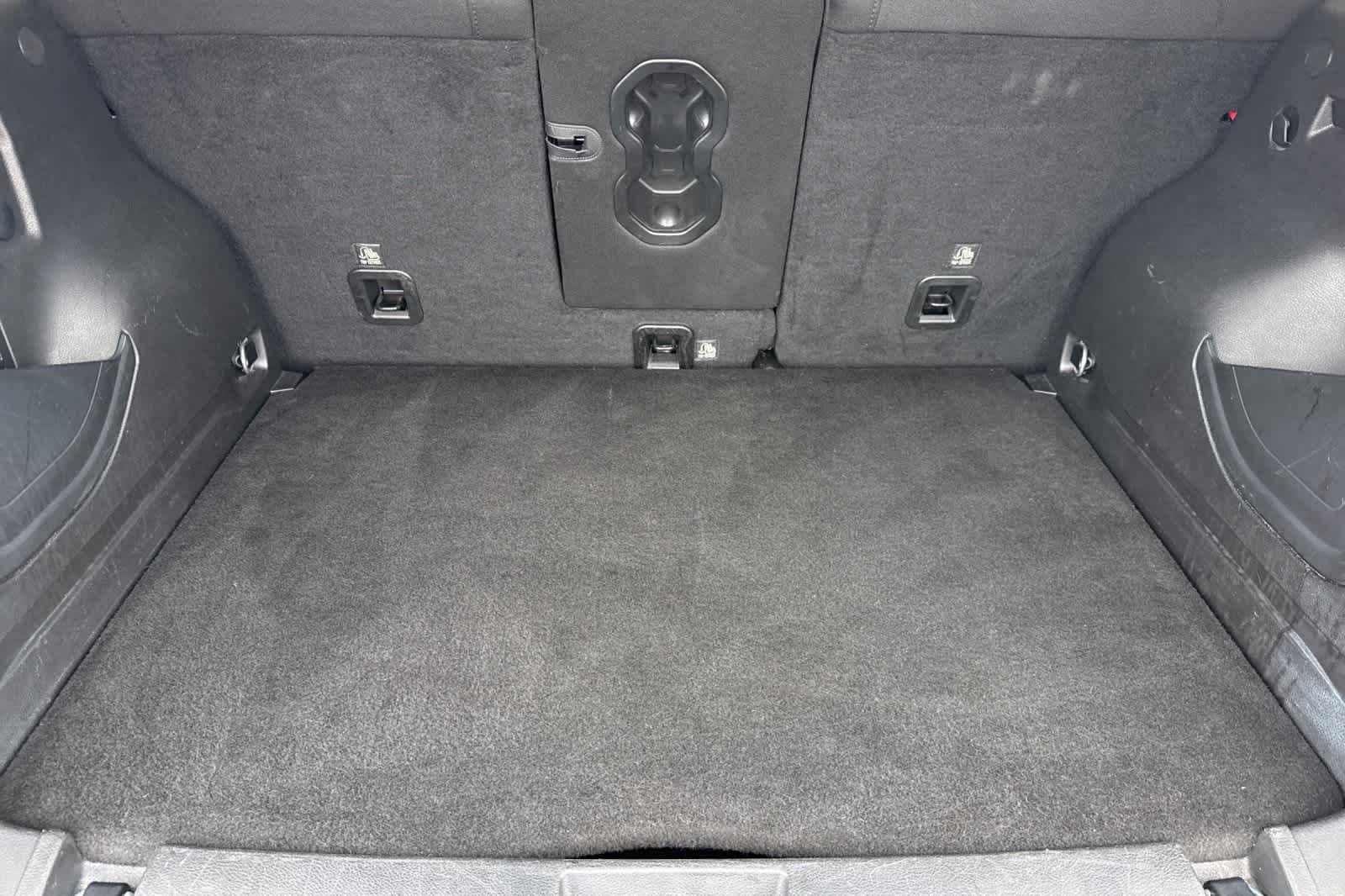 Thumbnail: 2022 Jeep Renegade - 15