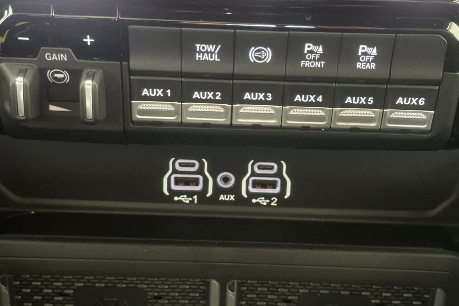 Thumbnail: 2026 RAM 3500 - 22