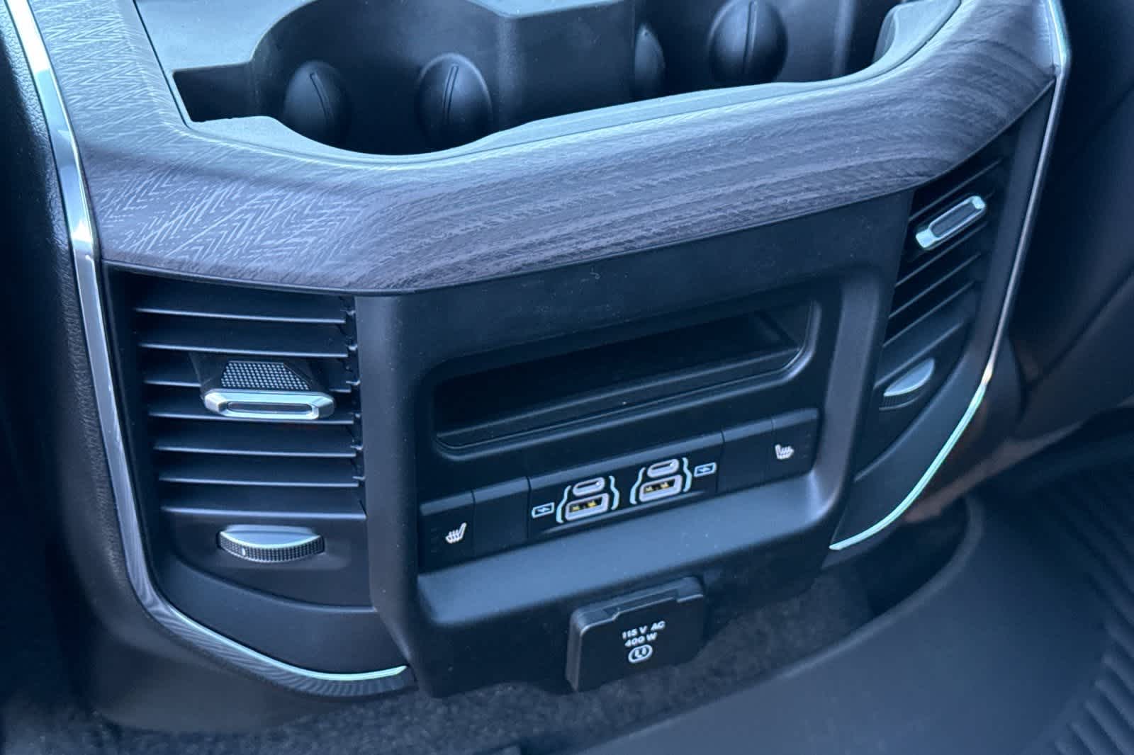 Thumbnail: 2026 RAM 1500 - 15