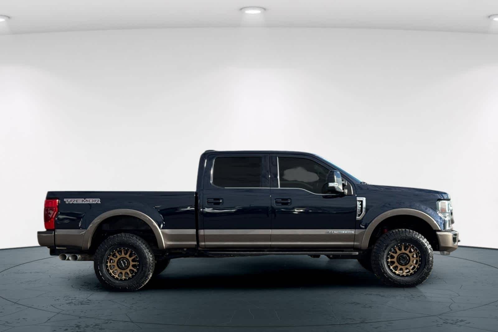 Thumbnail: 2022 Ford F-350 - 6