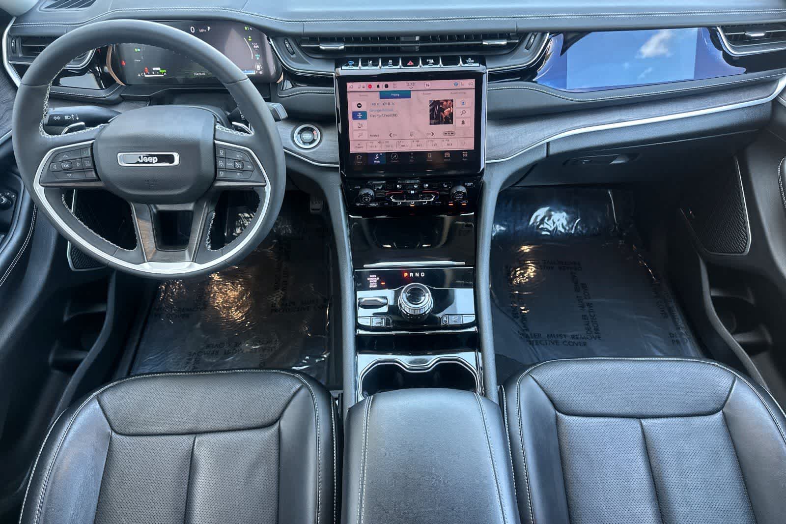Thumbnail: 2022 Jeep Grand Cherokee - 3