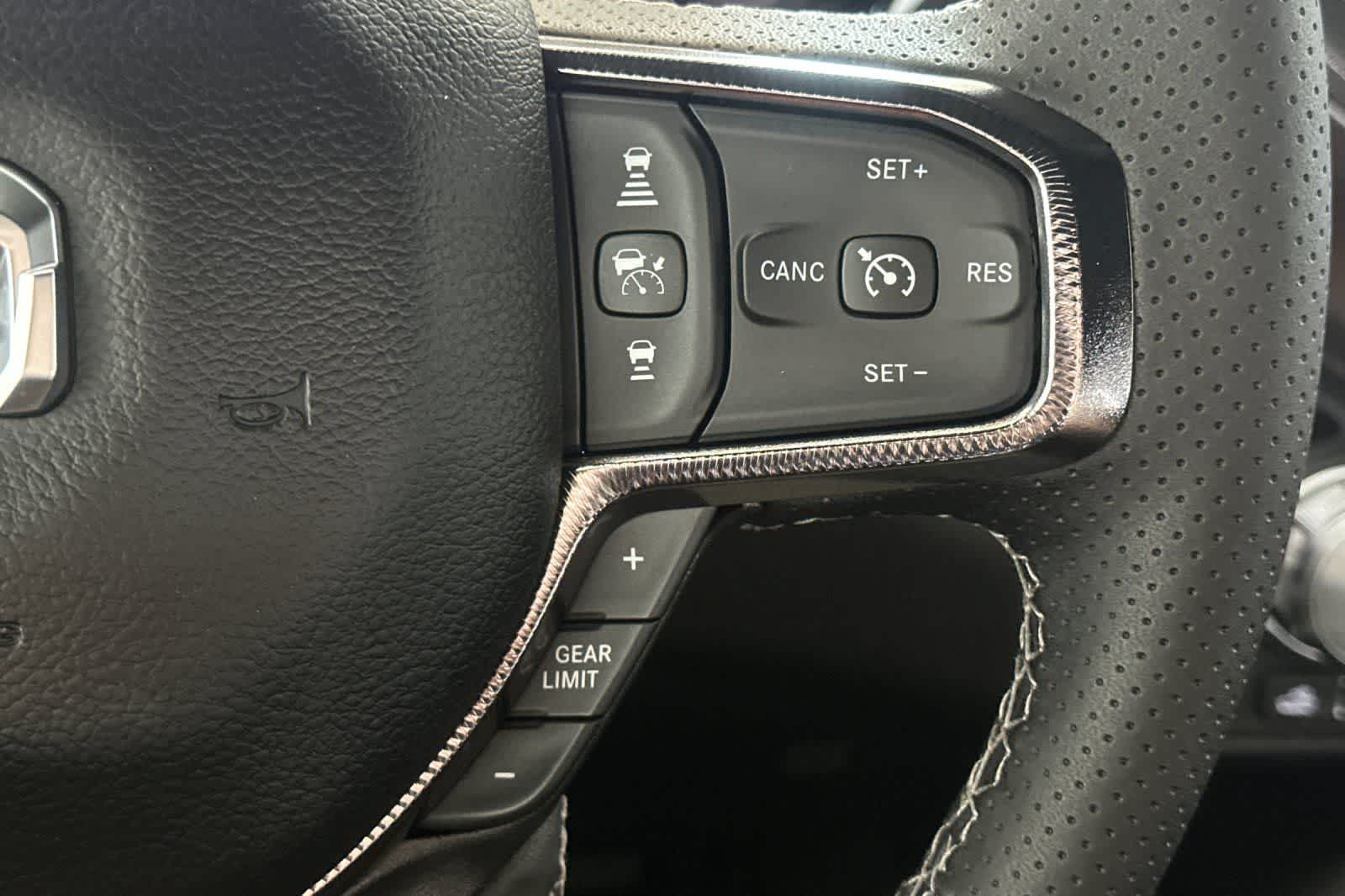 Thumbnail: 2026 RAM 1500 - 27