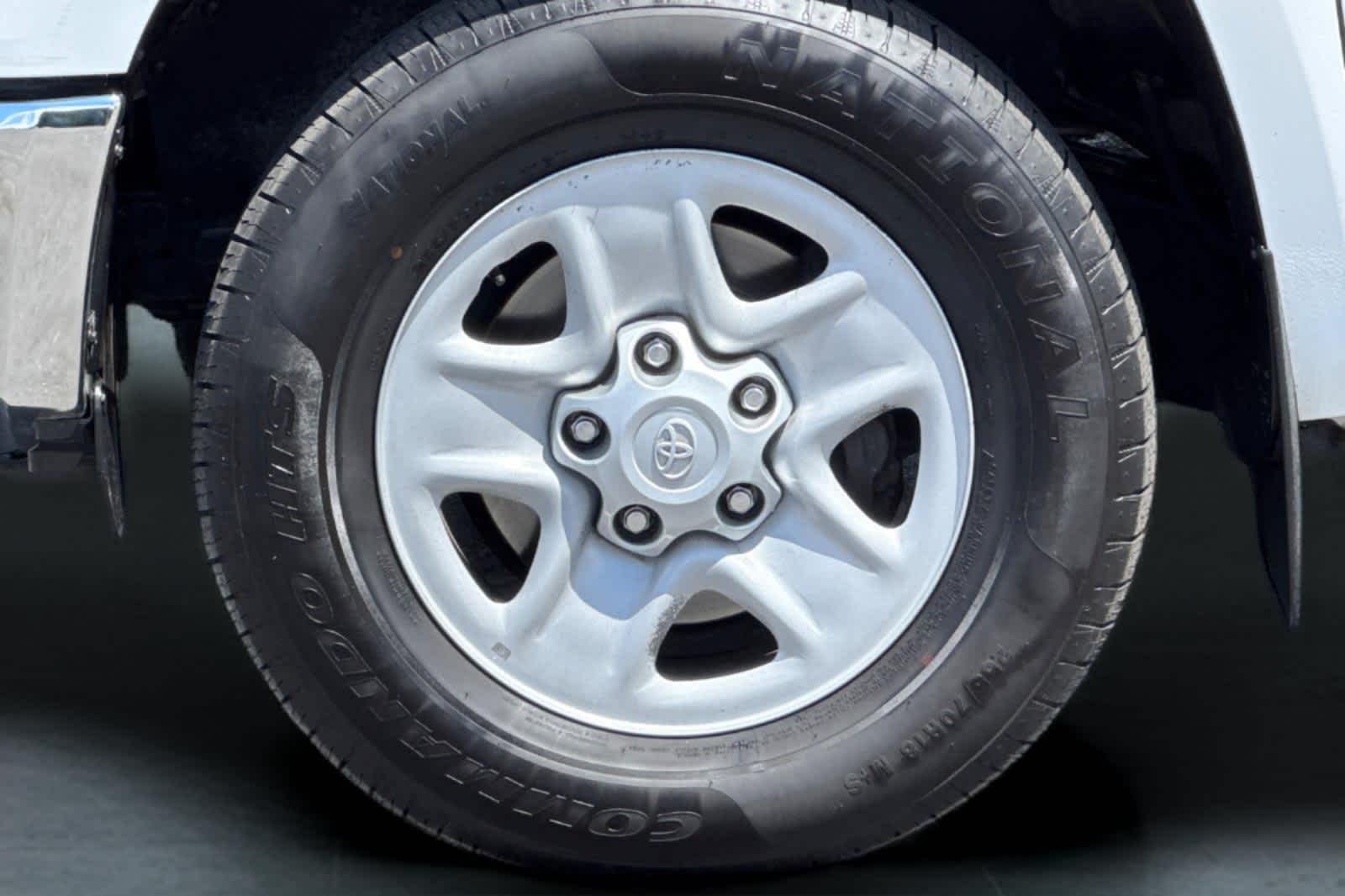 Thumbnail: 2020 Toyota Tundra - 27