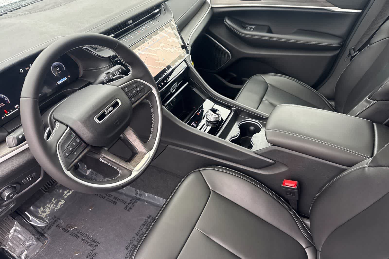 Thumbnail: 2026 Jeep Grand Cherokee - 11