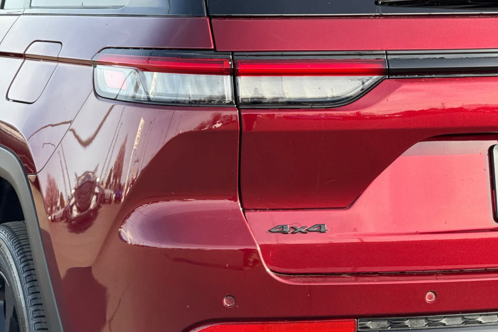 Thumbnail: 2023 Jeep Grand Cherokee - 31