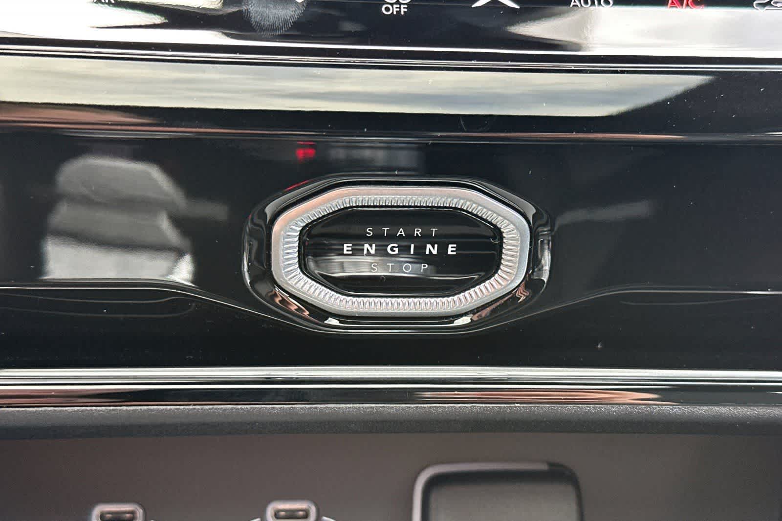 Thumbnail: 2026 Jeep Grand Cherokee - 26