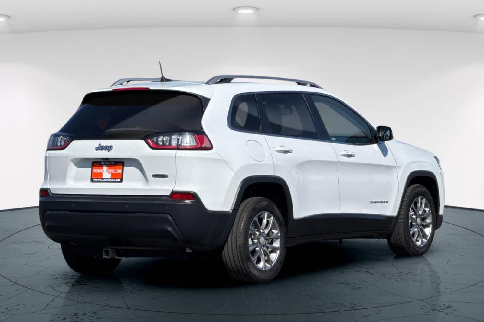 Used 2019 Jeep Cherokee Latitude Plus with VIN 1C4PJLLB6KD327136 for sale in Twin Falls, ID