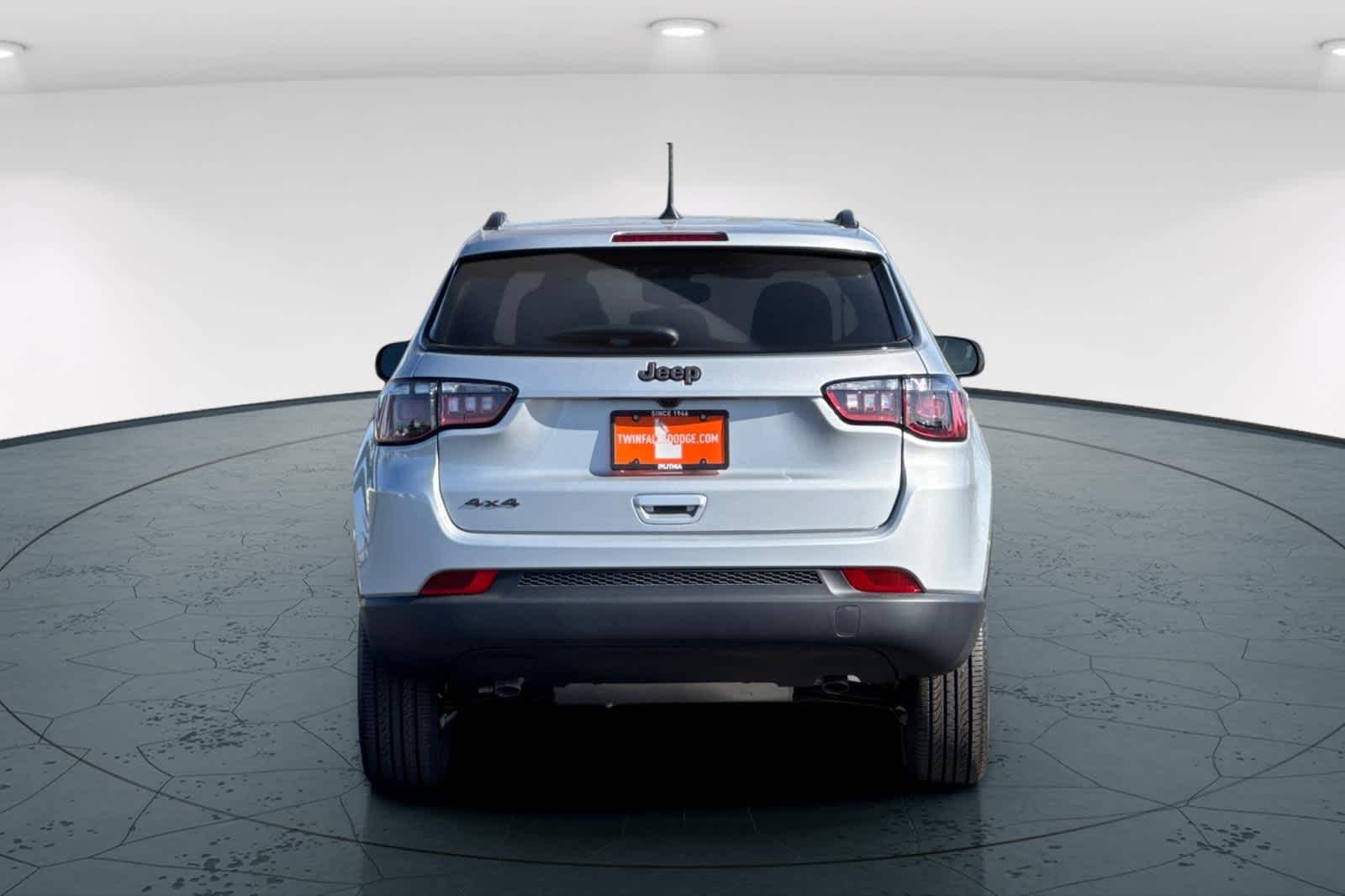 Thumbnail: 2025 Jeep Compass - 7