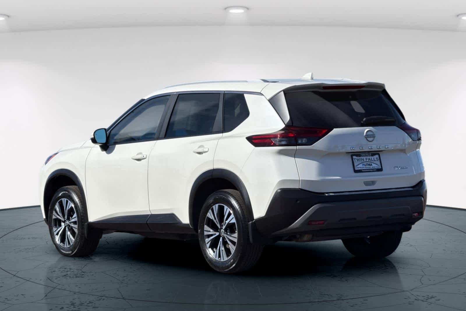 Thumbnail: 2022 Nissan Rogue - 8
