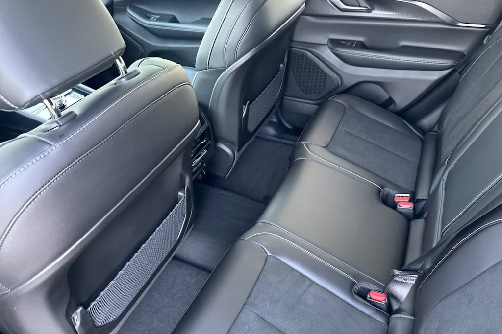 New 2025 Jeep Grand Cherokee ALTITUDE X 4X4 Sport Utility