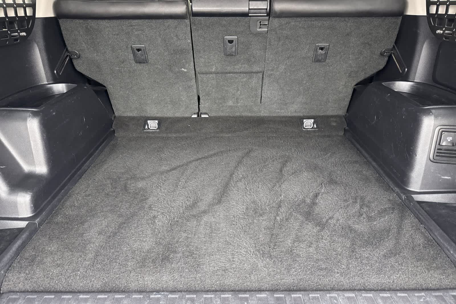 Thumbnail: 2019 Toyota 4Runner - 16