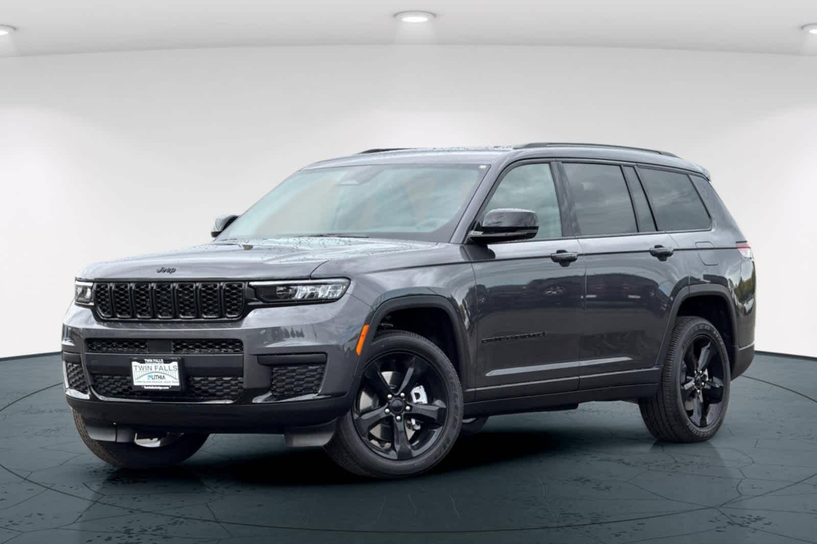 Thumbnail: 2025 Jeep Grand Cherokee - 1