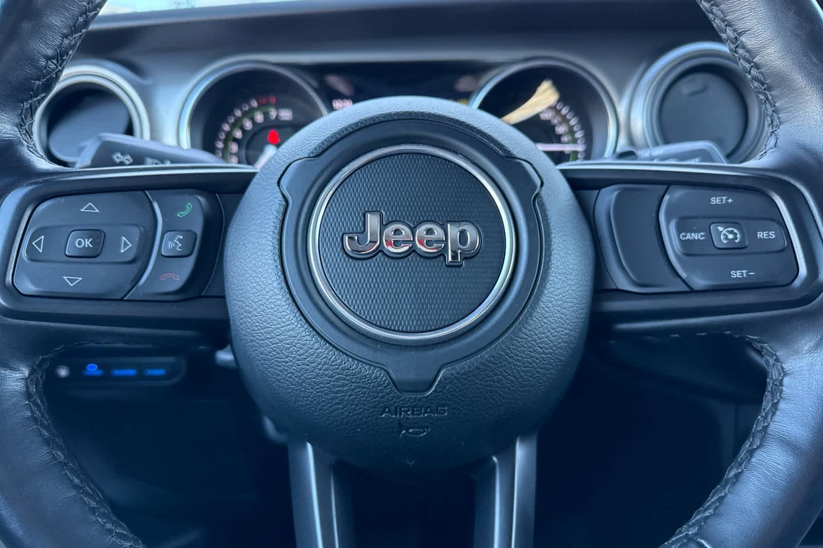 Thumbnail: 2023 Jeep Wrangler - 25