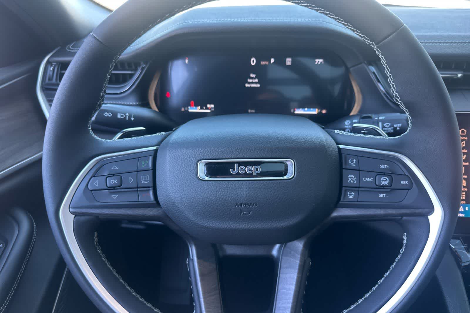 Thumbnail: 2026 Jeep Grand Cherokee - 26