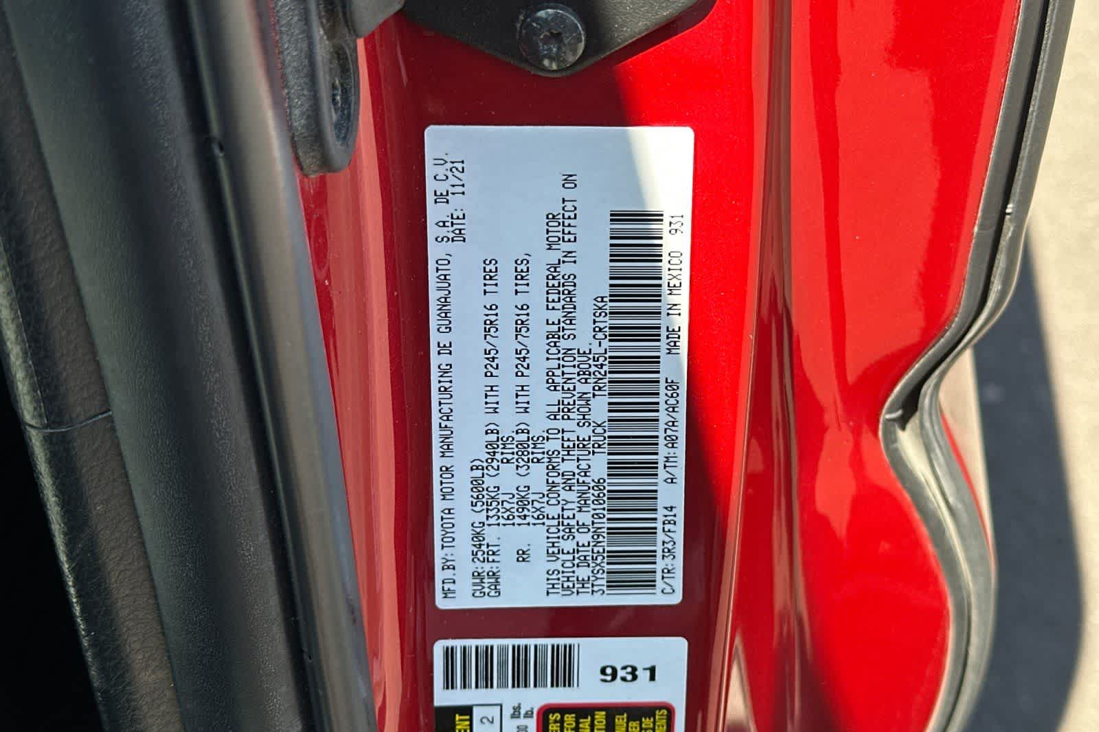 Thumbnail: 2022 Toyota Tacoma - 30