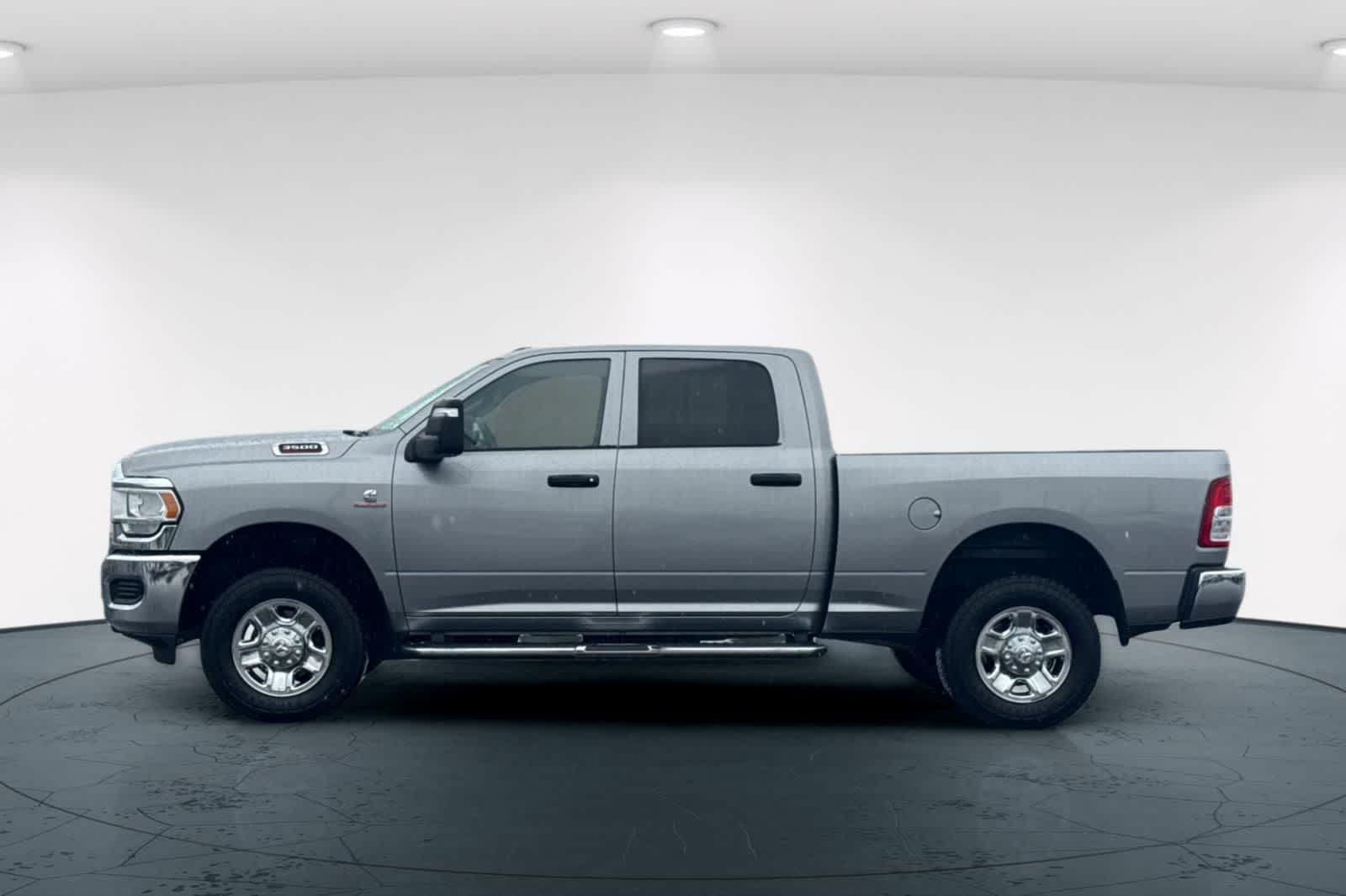 Thumbnail: 2023 RAM 3500 - 9