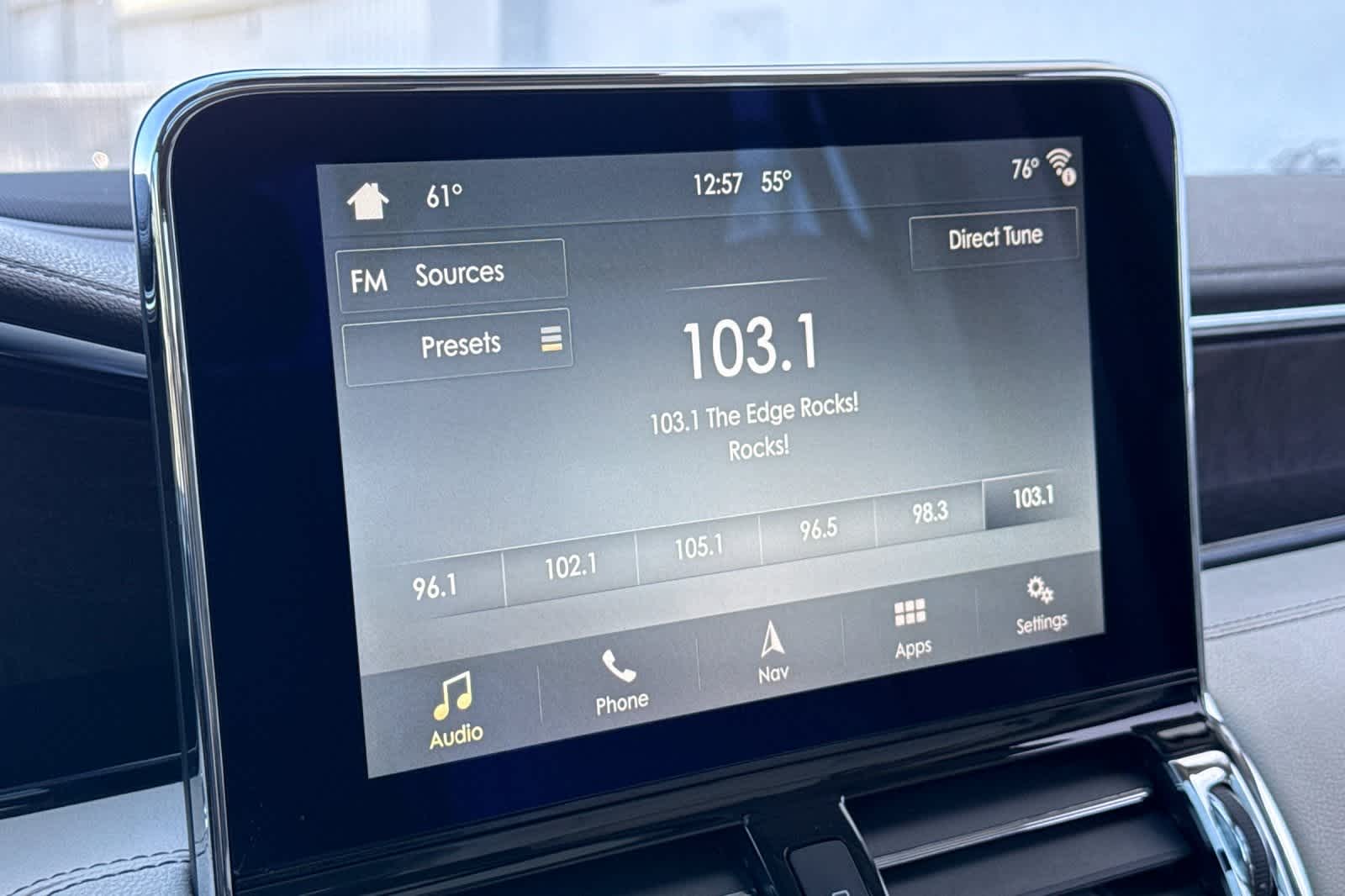 Thumbnail: 2019 Lincoln Navigator L - 22