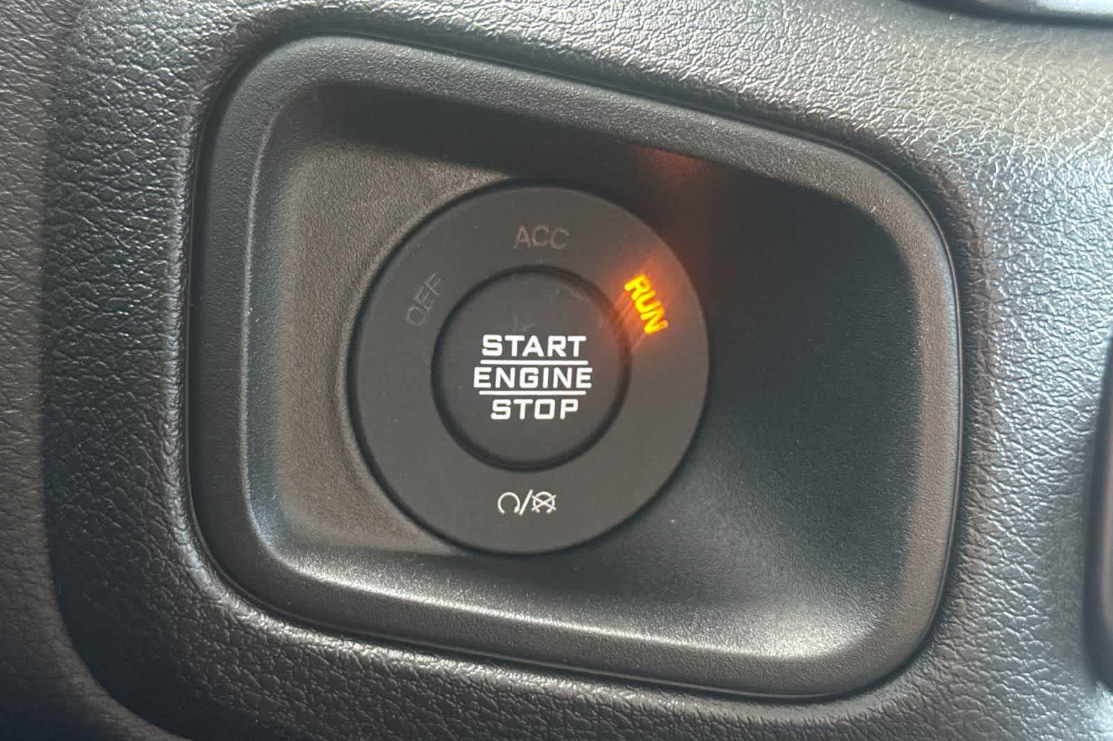 Thumbnail: 2026 Jeep Wrangler - 24