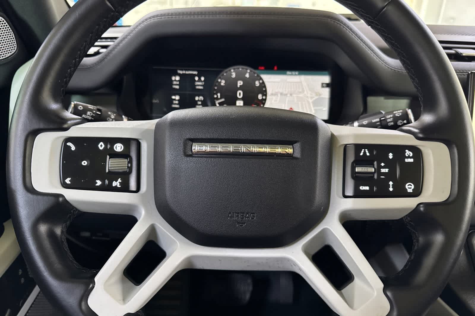 Thumbnail: 2024 Land Rover Defender - 27