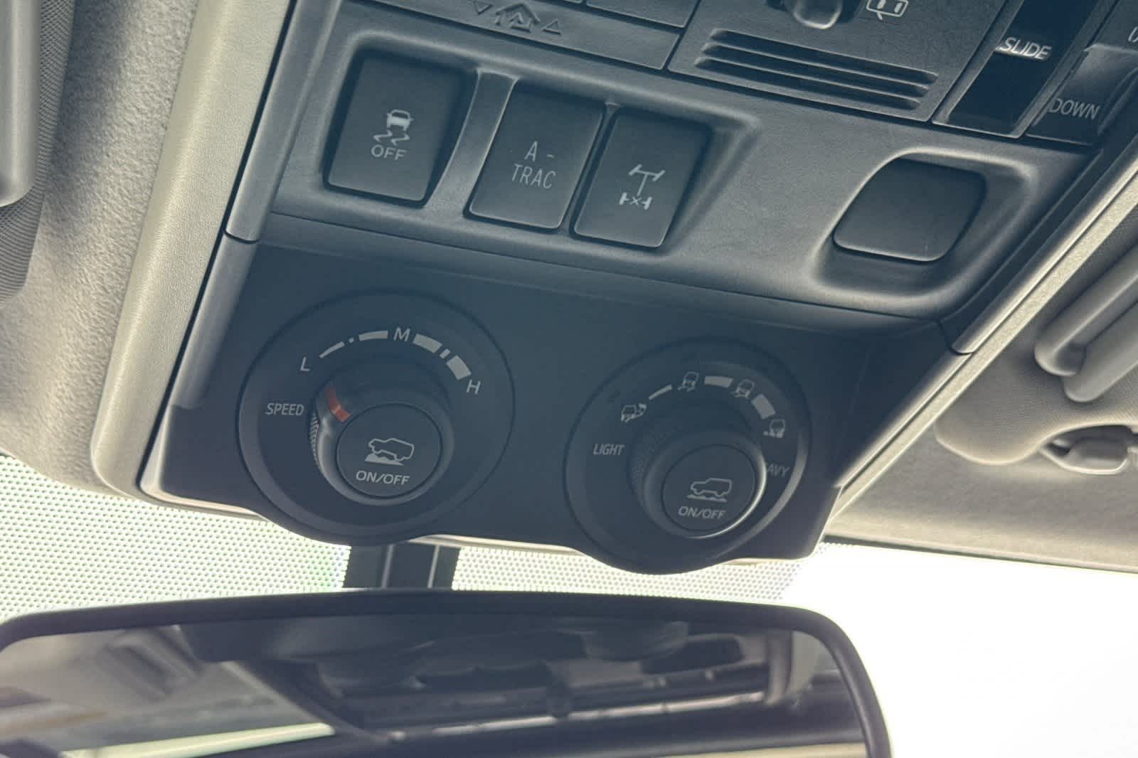 Thumbnail: 2019 Toyota 4Runner - 33