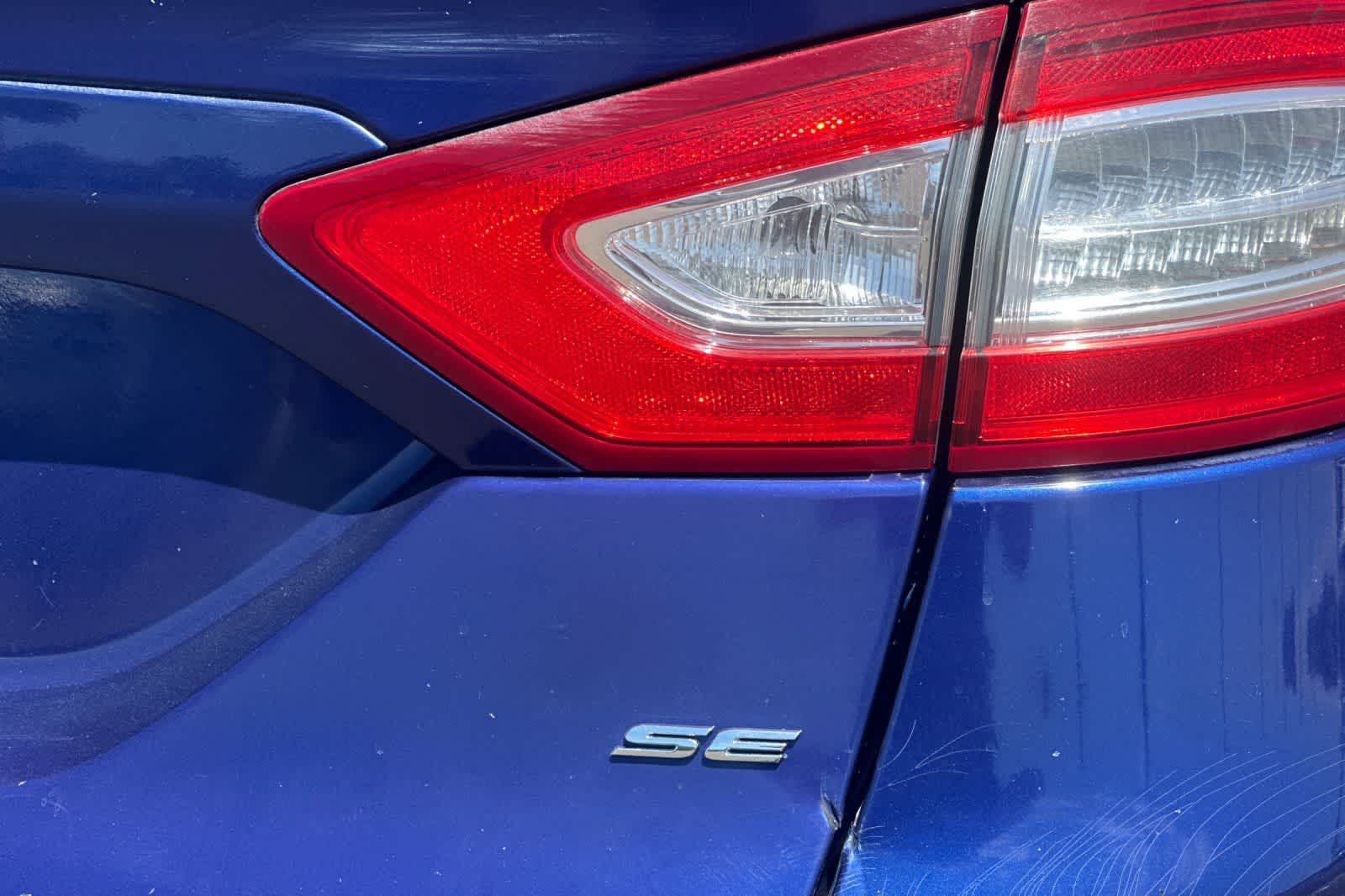 Thumbnail: 2014 Ford Fusion - 28