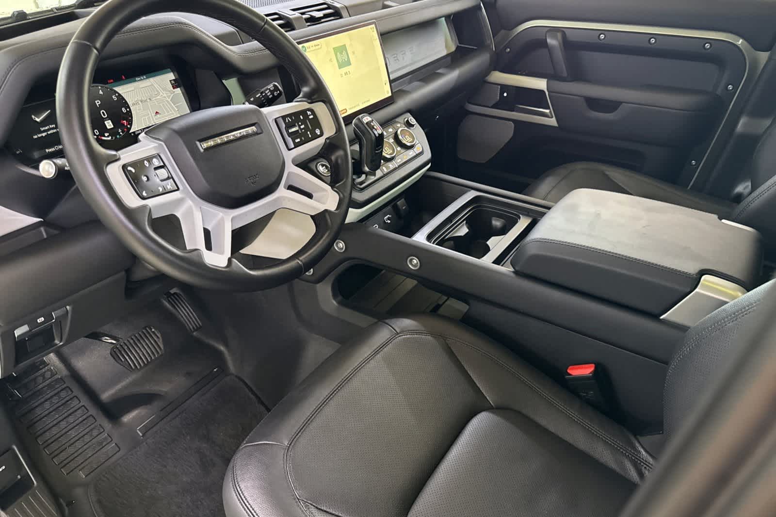 Thumbnail: 2024 Land Rover Defender - 11