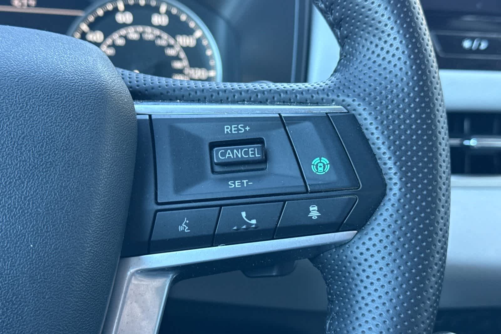 Thumbnail: 2025 Mitsubishi Outlander - 28